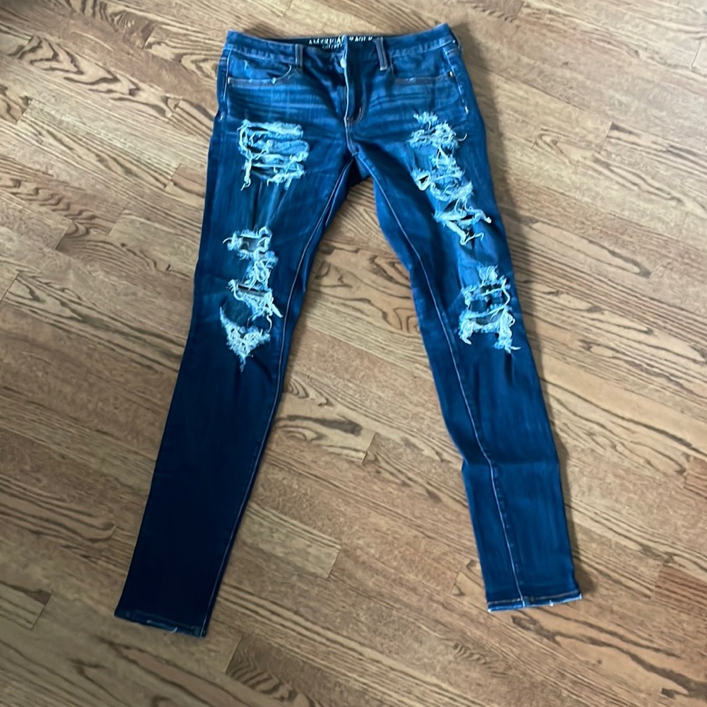 American Eagle Distressed Jeggings